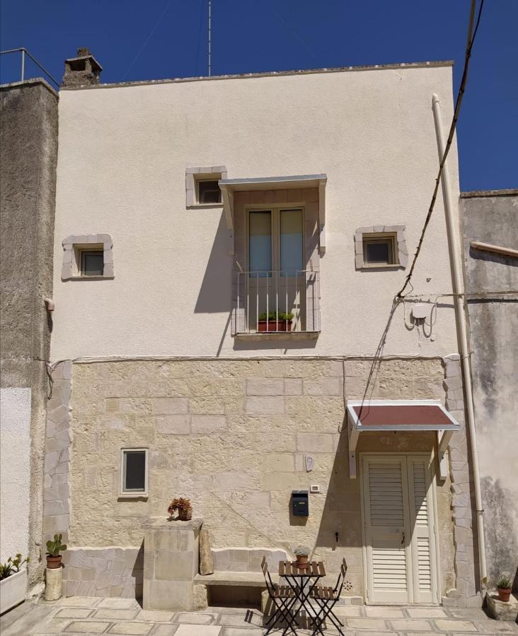 Casa Corte Della Liberta Uggiano La Chiesa Exterior photo